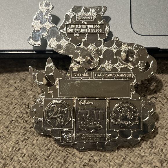 Disney Ludwig von Drake - If We Were There Pin | Celebrating 25 Years Event - Picture 6 of 7